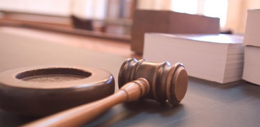 Lee Terk Yang: Singapore Lawyer Fined, Suspended for Improper Conduct with Client