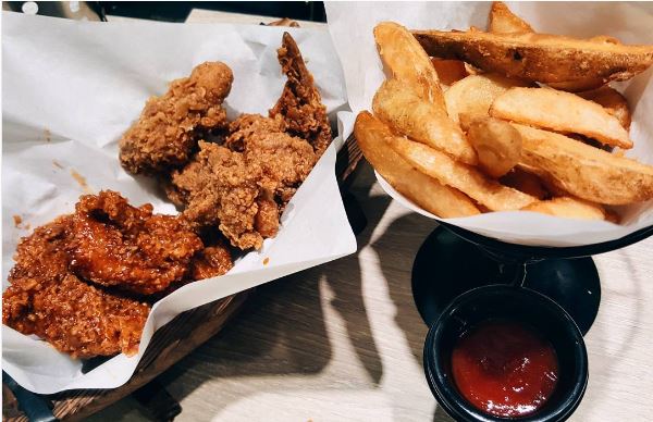 Image of Korean Fried Chicken and potato wedges from Choo Choo Chicken