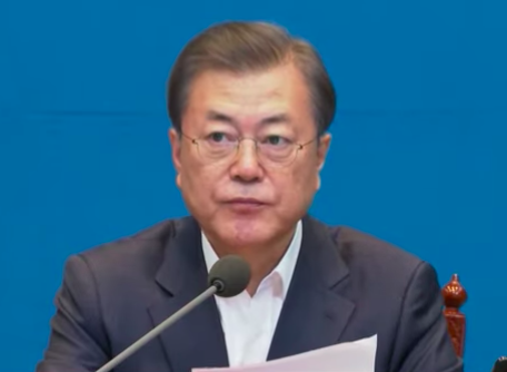 S. Korea 'very grave', Moon says as coronavirus cases approach 1,000