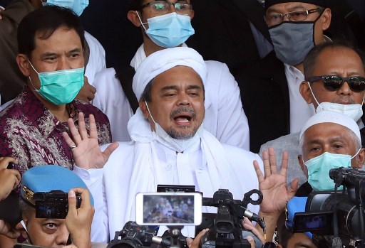 indonesia-arrests-firebrand-islamist-cleric-over-virus-rule-breaches