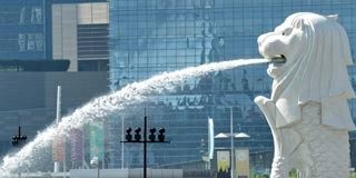 singapore’s-covid-19-christmas-economics