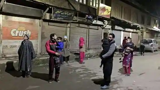news-updates-from-ht:-13-mild-earthquakes-hits-delhi-ncr-in-2020-and-all-the-latest-news