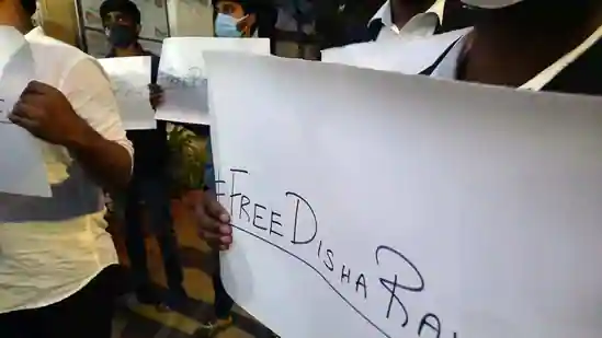support-pours-in-for-disha-ravi-across-quarters-after-arrest