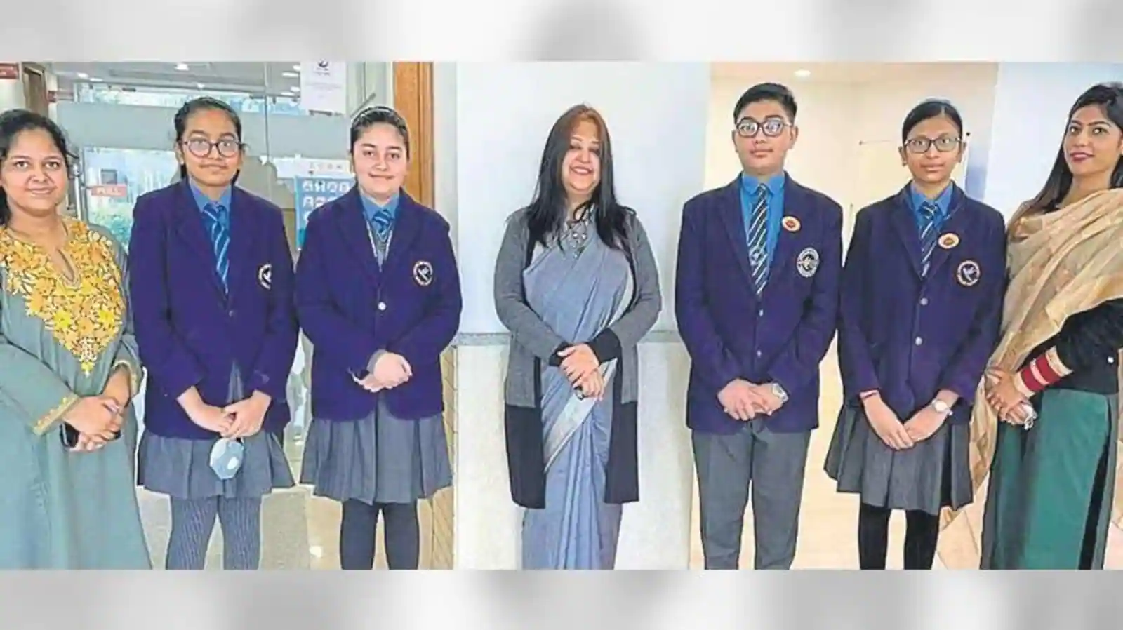 delhi-school-events:-students-of-apeejay-school-shine-in-science-fair