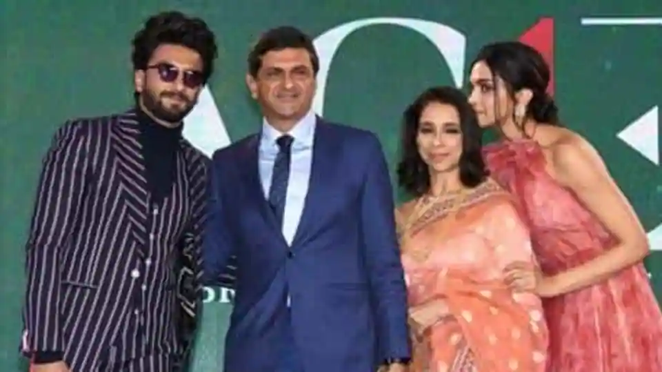 deepika-padukone-praises-ranveer-singh,-father-prakash-padukone,-says-men-have-a-huge-role-to-play-in-women-empowerment