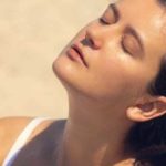 this-diy-jasmine-and-tea-tree-oil-face-mist-is-all-you-need-this-summer