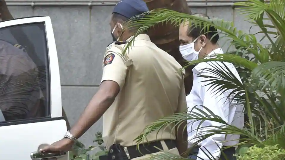 being-made-a-scapegoat,-says-sachin-vaze;-in-custody-till-april-3