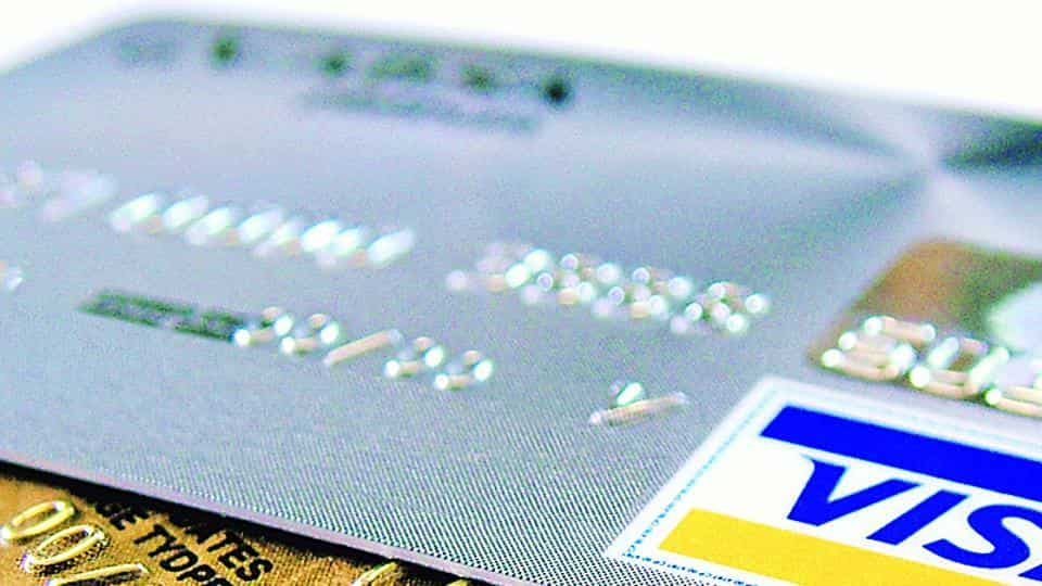 personal-finance:-how-to-use-a-credit-card