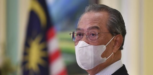 muhyiddin-says-perikatan-administration-intact,-umno-leaders-to-stay-in-cabinet-for-nation’s-good
