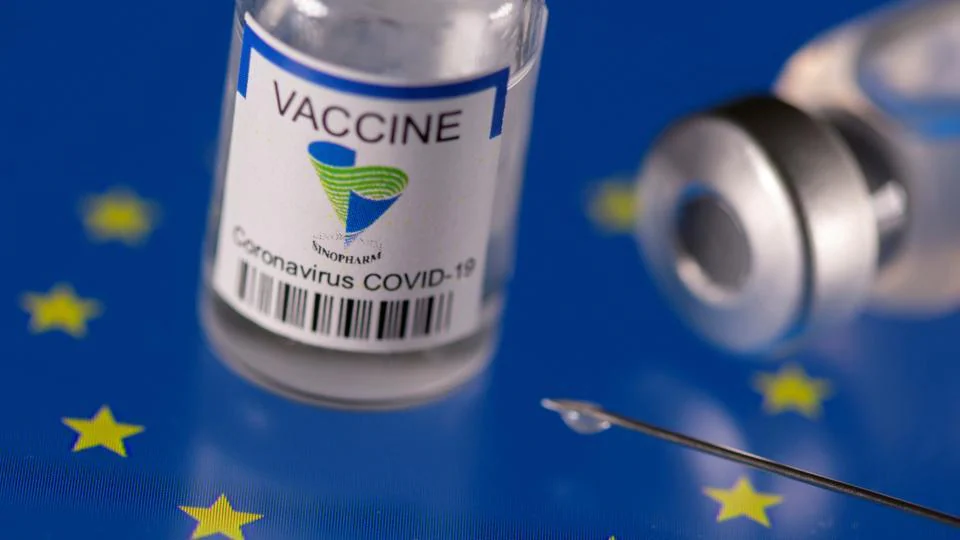 chinese-covid-19-vaccine-nod-‘milestone’:-who-china-chief