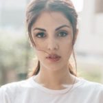rhea-chakraborty-shares-thoughts-on-pandemic:-‘it-fills-my-heart-to-see-how-we-are-standing-together’