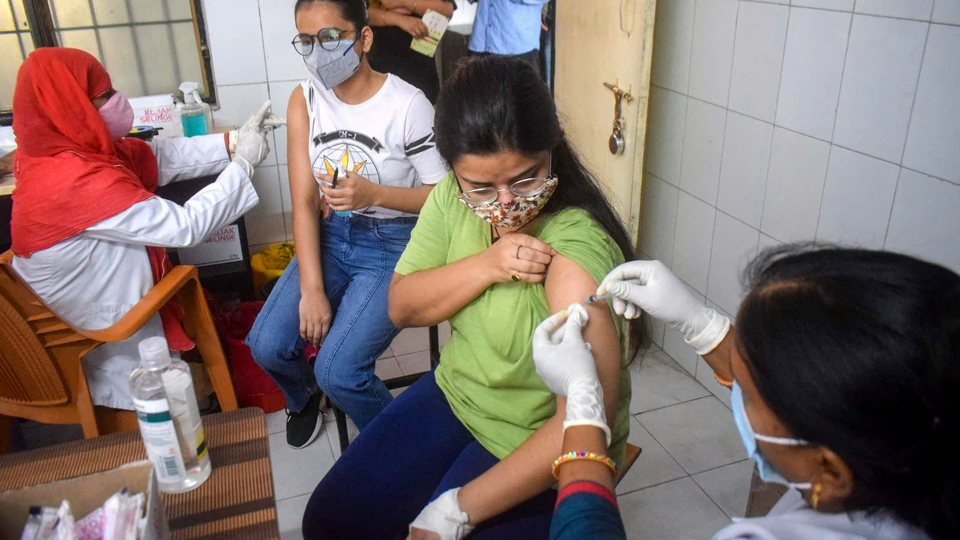 india-records-3.62-lakh-fresh-covid-19-infections,-4,120-deaths-in-24-hours