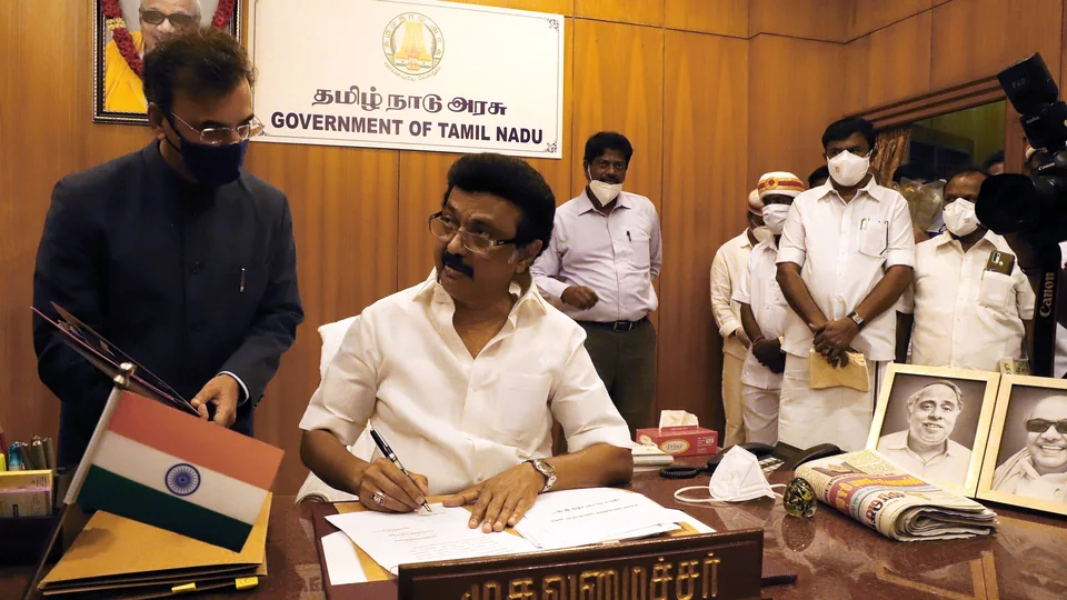 news-updates-from-ht:-mk-stalin-urges-pm-modi-to-remove-gst-on-covid-19-vaccines-and-all-the-latest-news