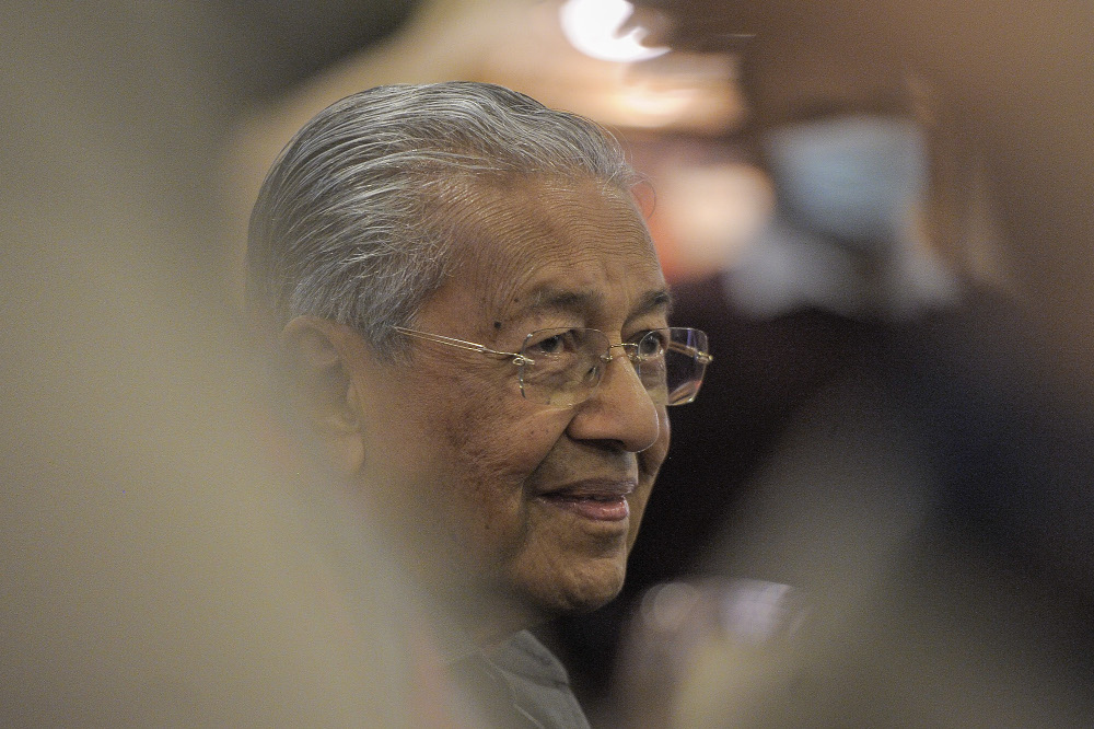 dr-mahathir-says-malaysia-should-swallow-bitter-pill-to-amp-up-fight-against-covid-19