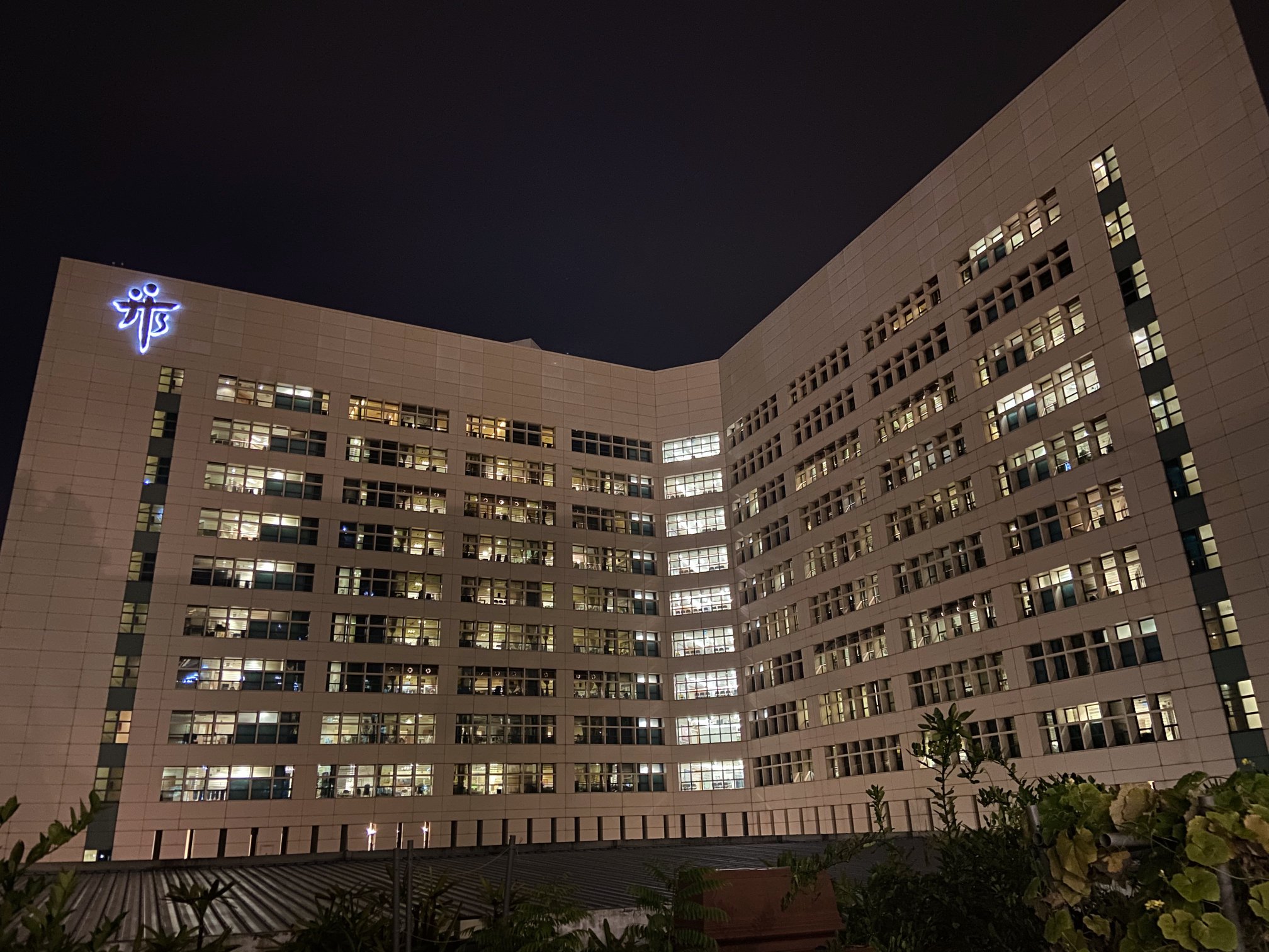 TTSH surprises patients with messages from loved ones, PM Lee tells them: 'Singapore is with you'