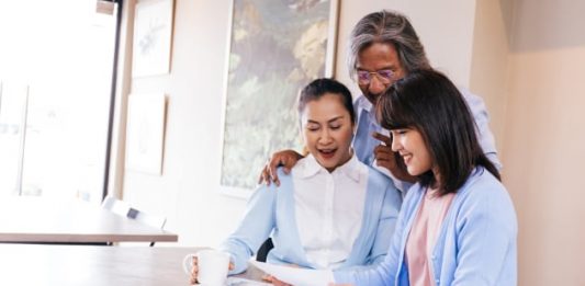 start-university-on-the-right-foot:-the-best-student-loans-to-fund-your-education