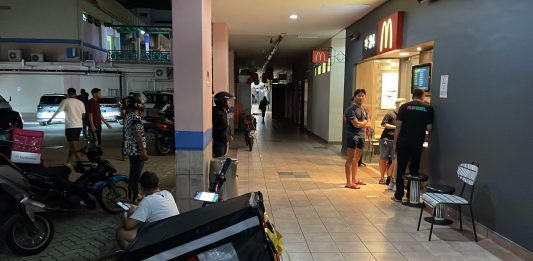 McDonald's Delivery Service Controversy: Tampines Mart Incident Sparks Public Outcry