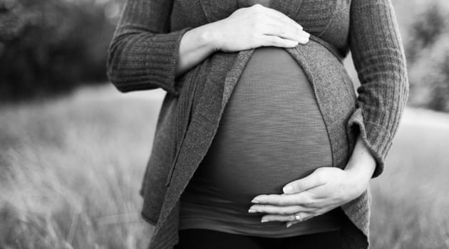 the-importance-of-maternity-insurance-for-expecting-mums