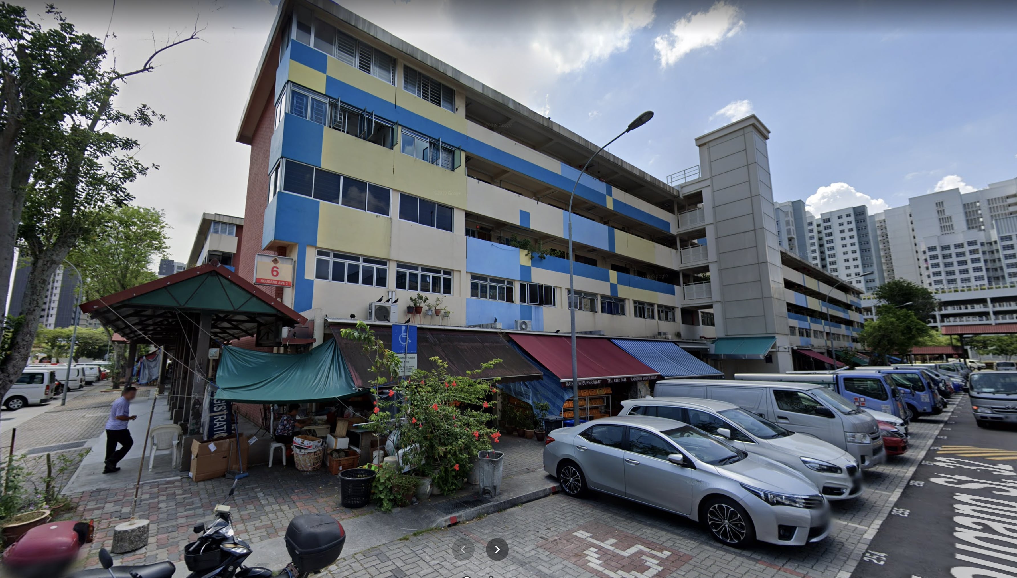 Still S$2, cai fan stall in Hougang absorbs cost hike as customers don't have salary increases