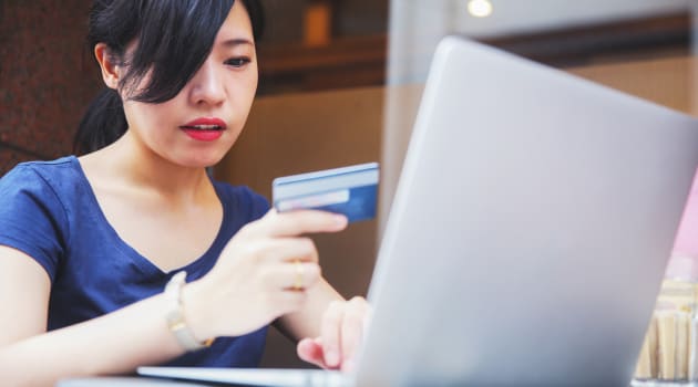 5-overlooked-credit-card-traps-you-may-be-falling-into