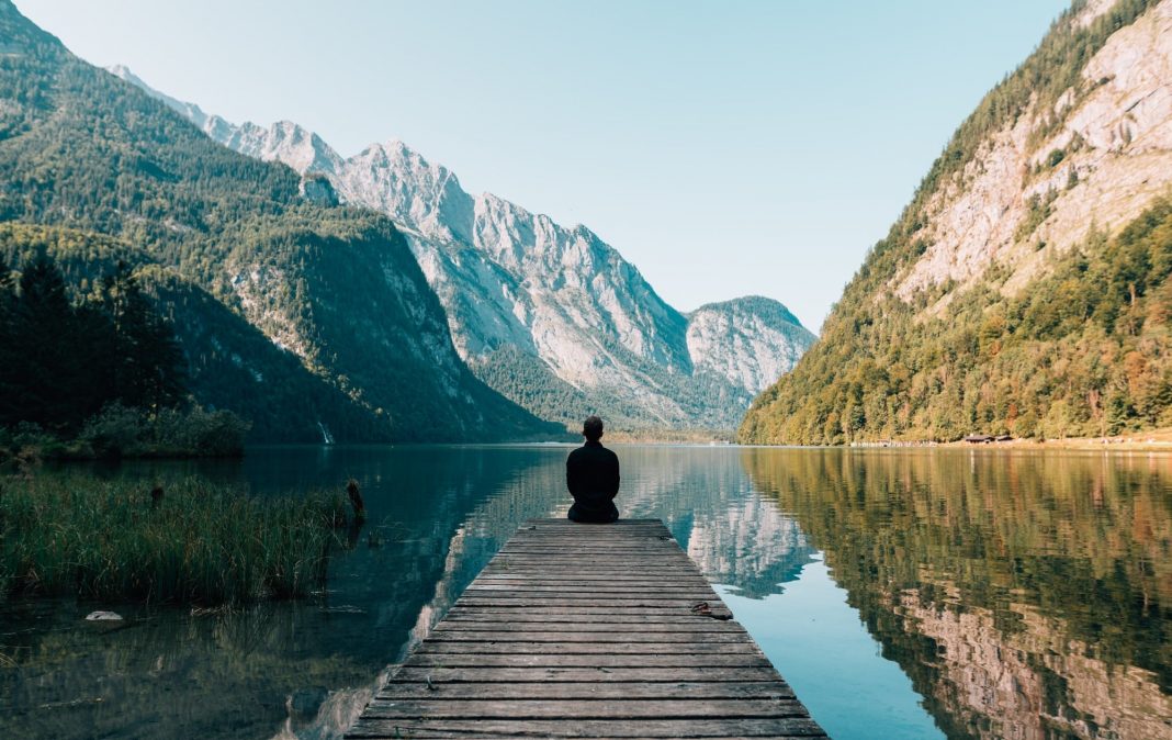 exercises-to-make-you-more-optimistic-and-improve-your-brain-health