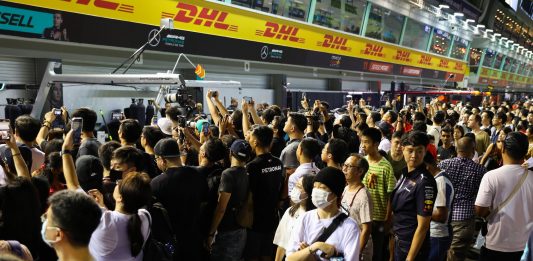 F1 road closure