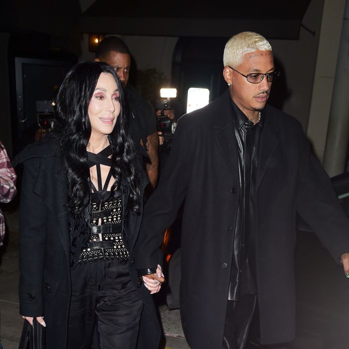 cher-defends-40-year-age-gap-between-her-and-boyfriend