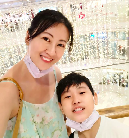 Singaporean Actress Eelyn Kok Opens Up About Being a Strict Mother to Her Son