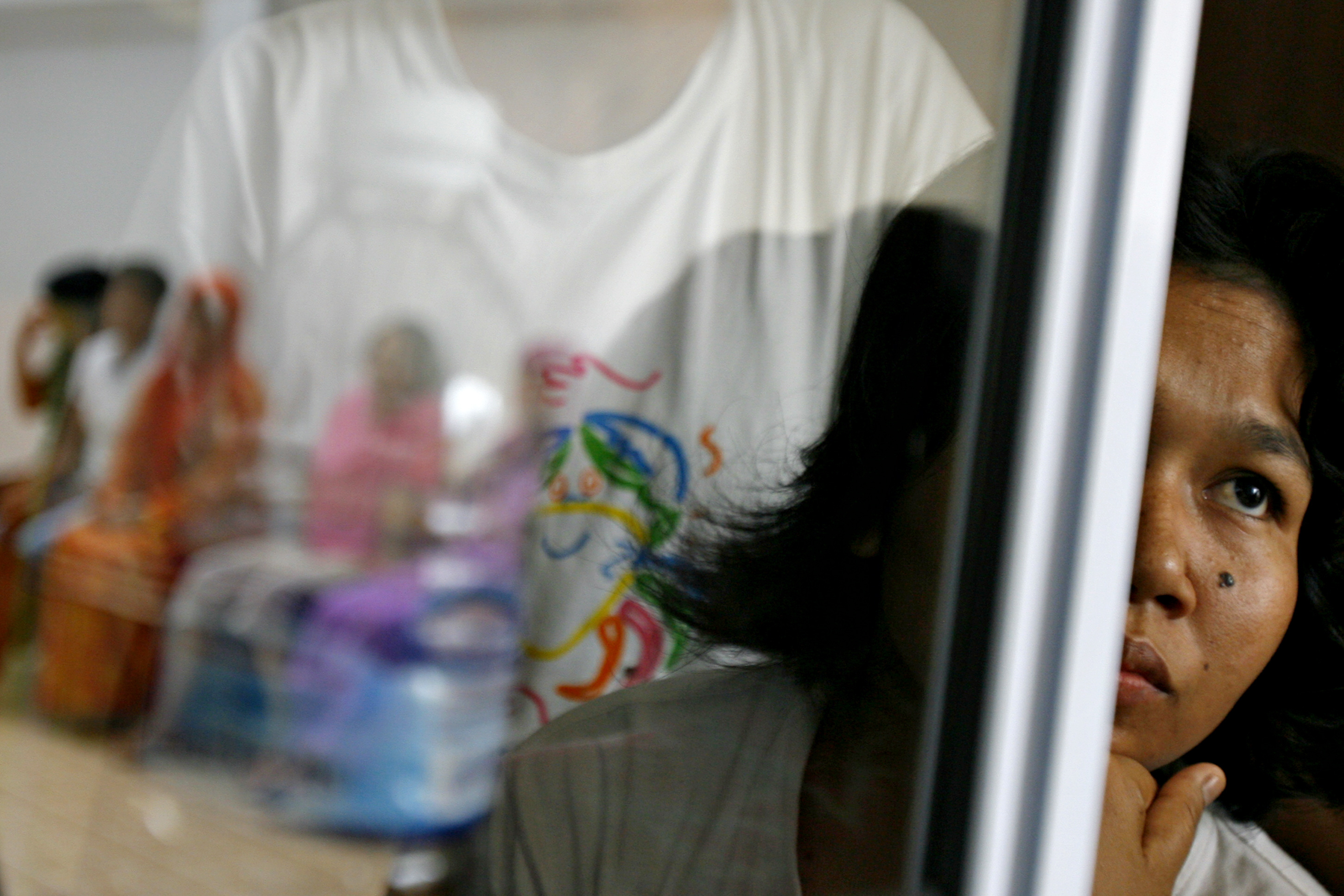 Maid says her employer going away for 2-week holiday didn't pay her salary, give her food allowance and money for medical checkup