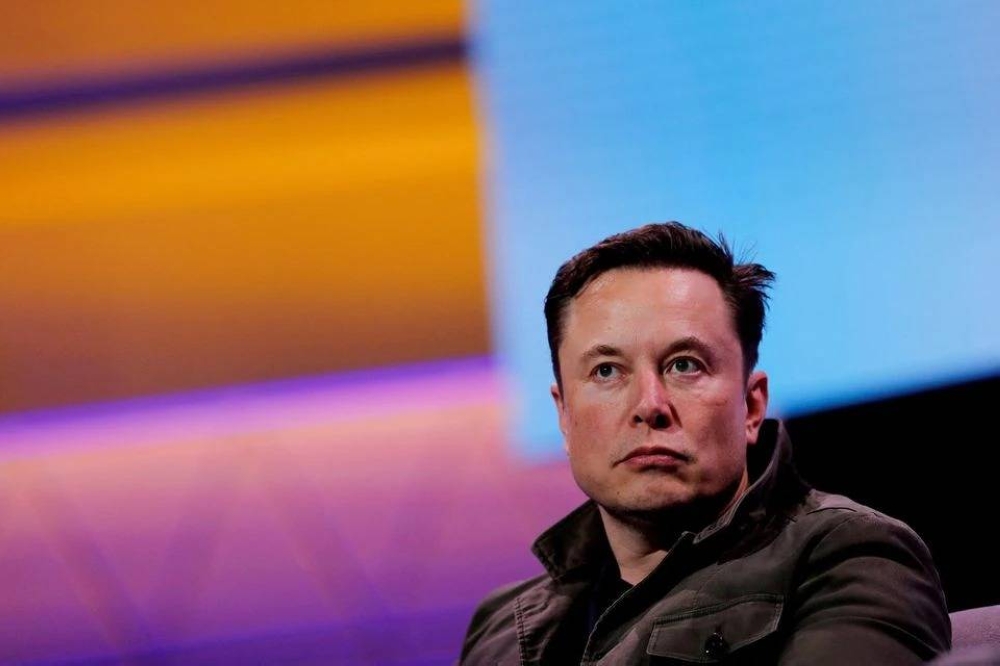 musk:-should-i-quit,-twitter-says-yes