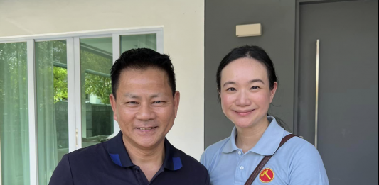 Workers’ Party's Nicole Seah Encounters Celebrity During Taman Bedok Visits
