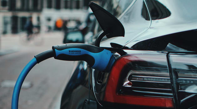 going-green:-the-car-owner’s-guide-to-buying-an-electric-vehicle-(ev)