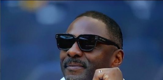 idris-elba-does-not-want-to-describe-himself-as-a-‘black-actor’