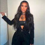 kim-kardashian-serenaded-by-usher-during-concert