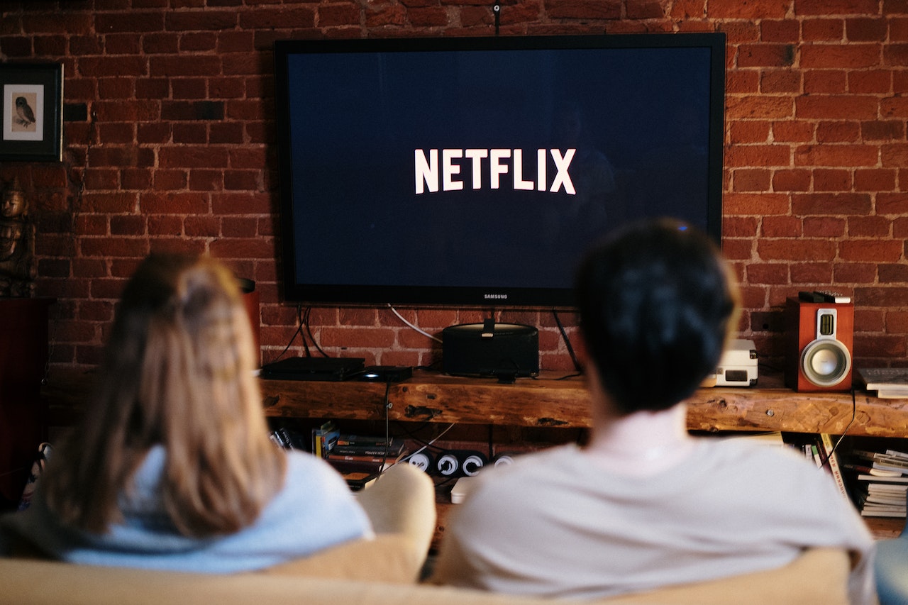 love-for-south-korean-shows:-netflix-investing-$2.5-billion-in-content