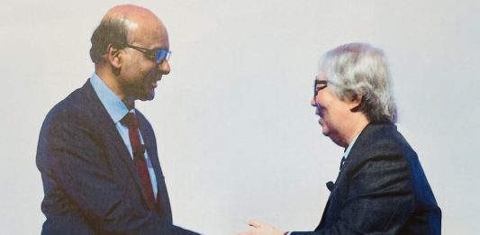 Tommy Koh Expresses Solidarity with Tharman Shanmugaratnam for President