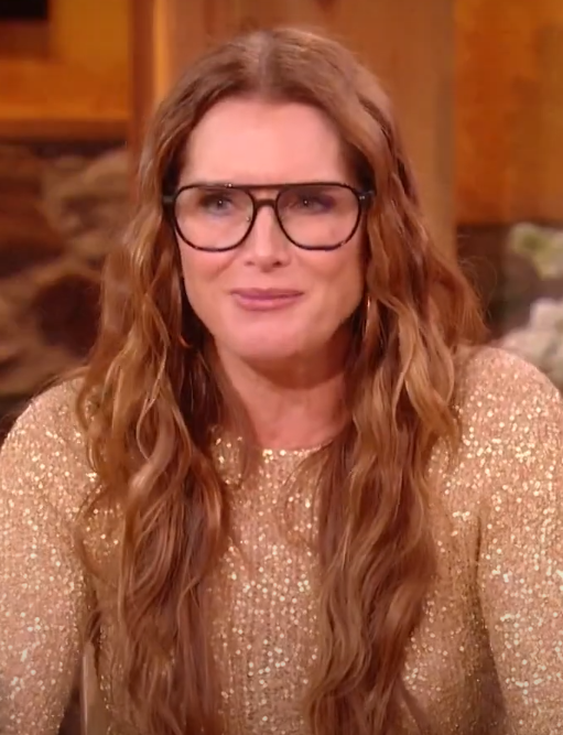 brooke-shields-says-she-had-near-death-experience-with-grand-mal-seizure