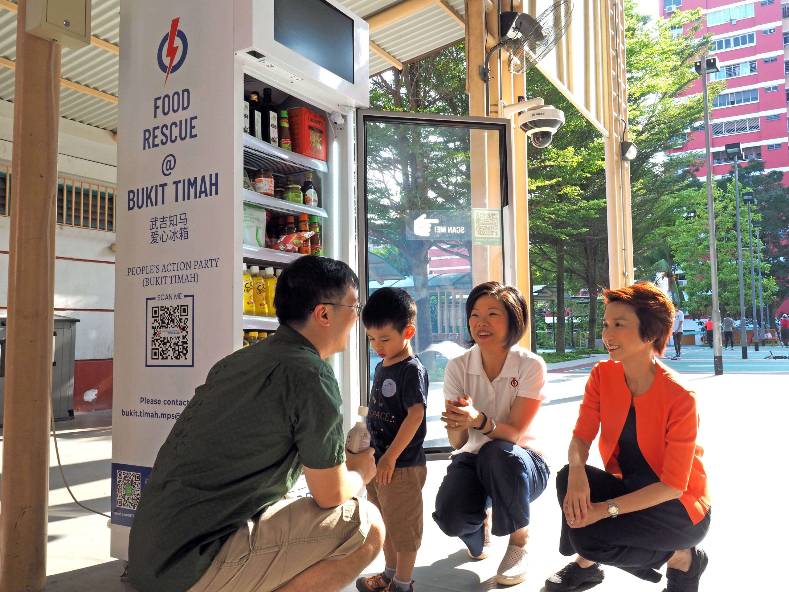 Food rescue project: Smart fridges launched in Bukit Timah & Bukit Gombak
