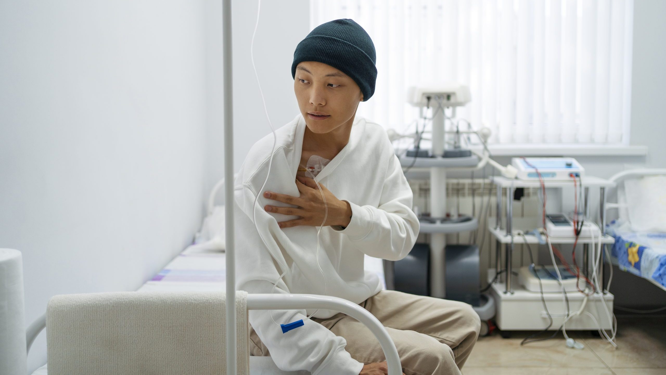 A male cancer patient in the hospital.