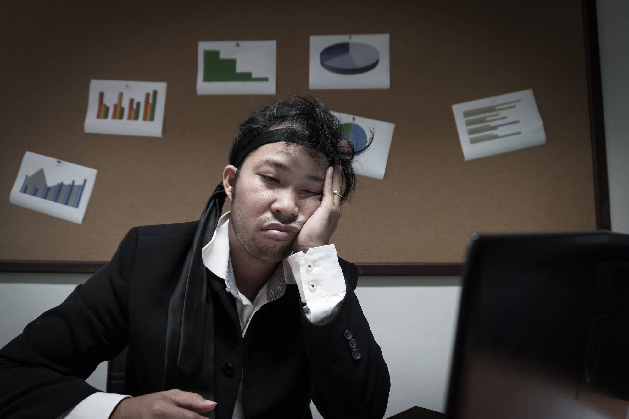 Workaholic employee suffering burnout asks, "How do you maintain work-life balance?"