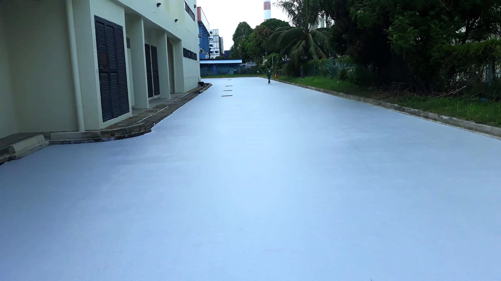 The road pavement of the test-site in Singapore with cool paint coatings.