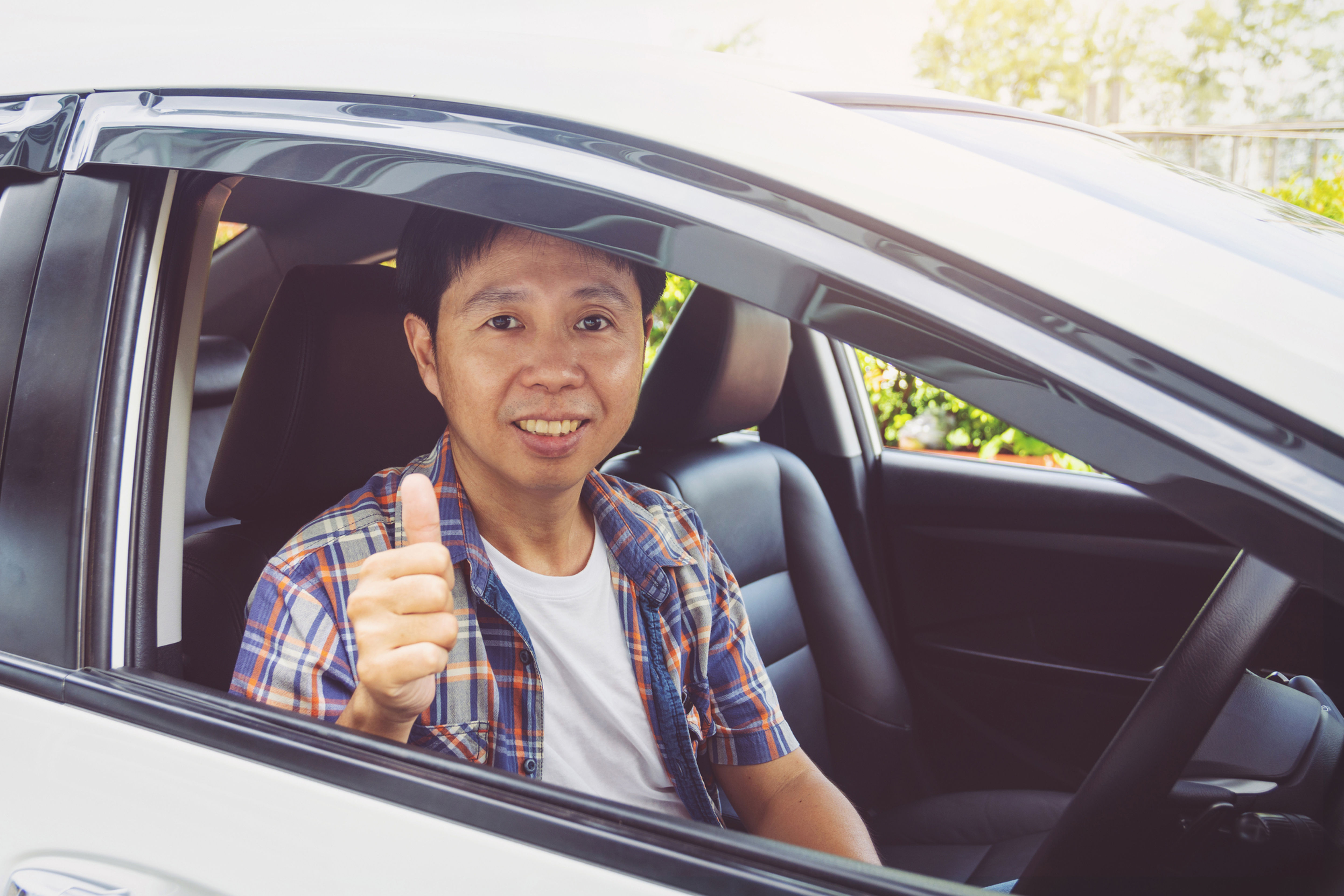 Taxi driver who was once MNC manager with master's degree says he’s now happier being a cabby