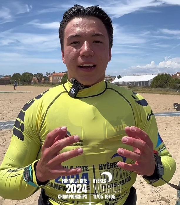 Max Maeder retains Formula Kite World Championships