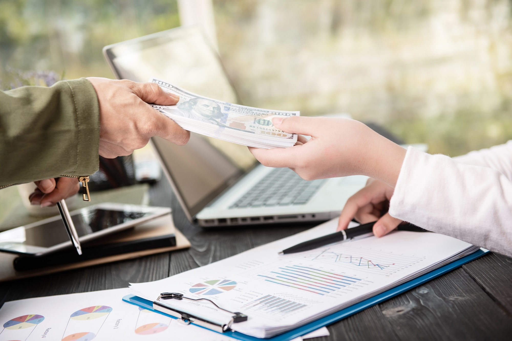 Eligible Singaporeans to receive S$700 payout to assist with rising living costs this December 2024