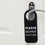 “Our home is not for sale!” — Bidadari residents use ‘Don’t Disturb’ signs to shoo away property agents who won’t stop knocking on their doors