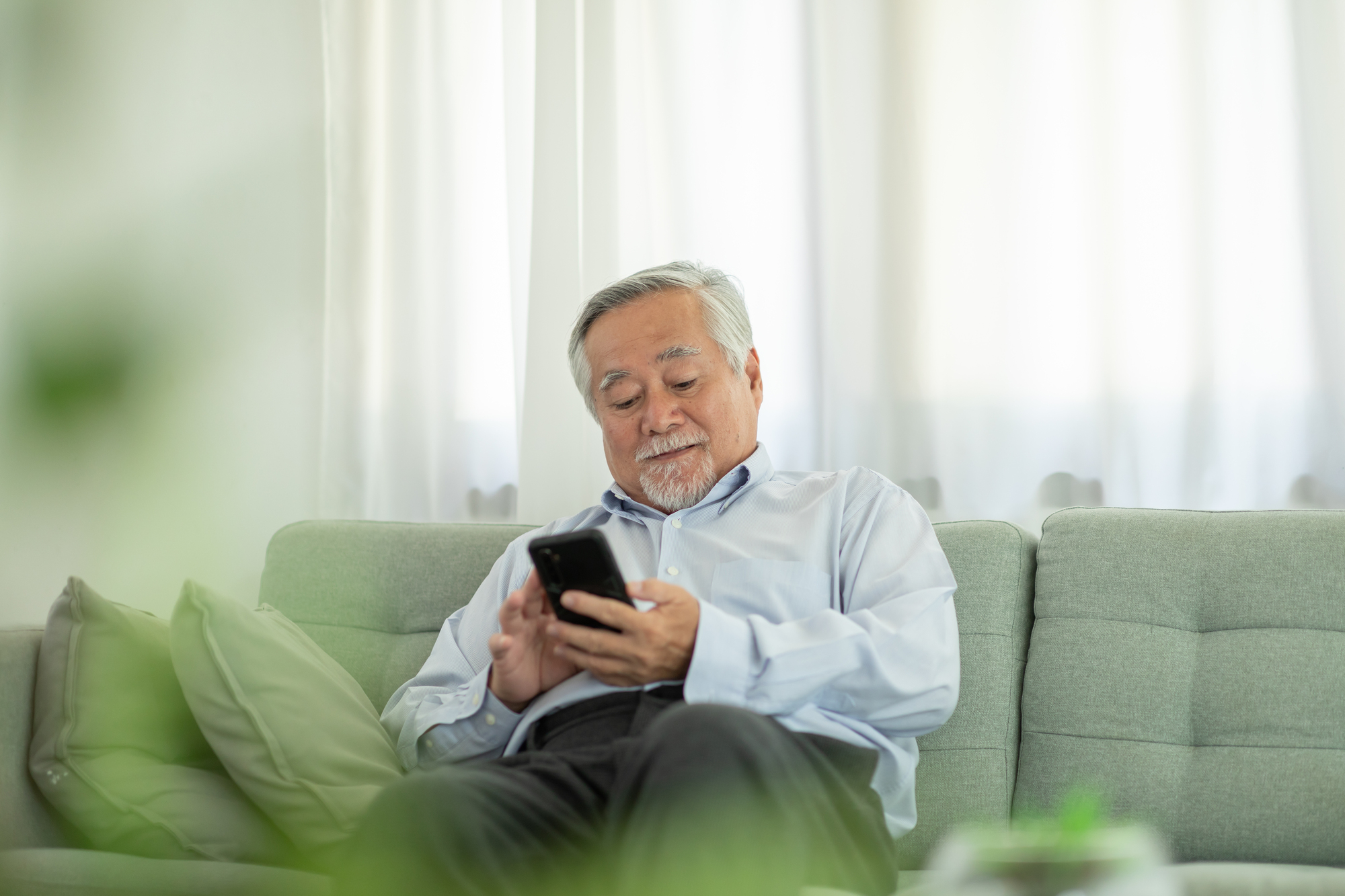 "Is it normal?" — Man asks after his dad demands $1K/month to continue living in the same household