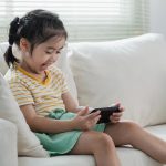 Singapore bans screens at meals and TV for kids; stricter guidelines aim to curb screen time