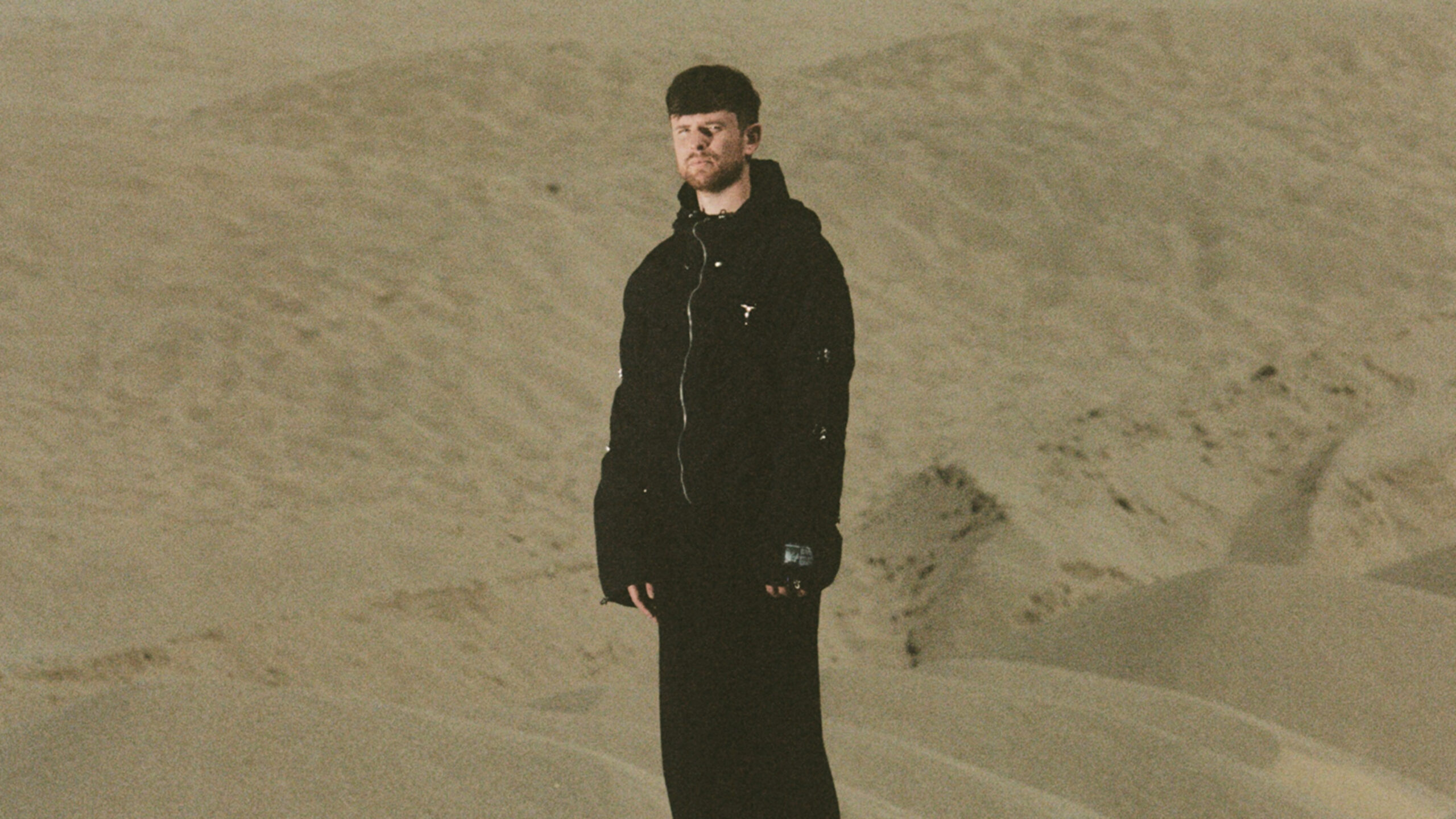 31422 4 0013 fotor 20250327122055 scaled