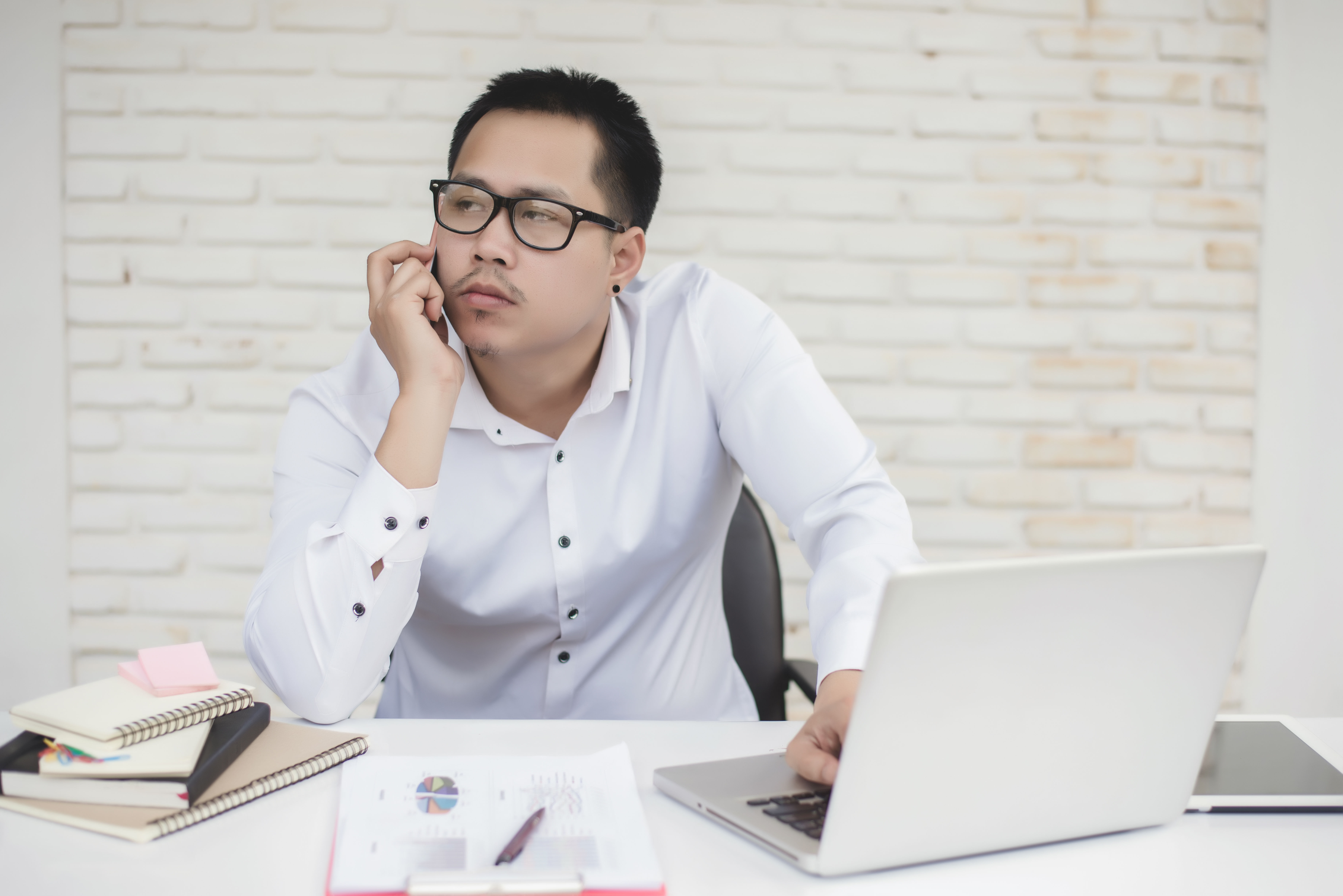 'Tired of my office job,' Singaporean worker struggles with boreout and wants a change