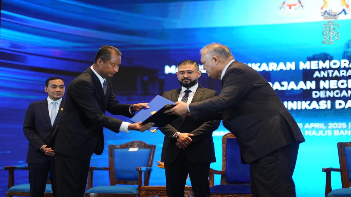 Johor to expand internet, boost 5G, cybersecurity, and digital literacy under RM300M funding